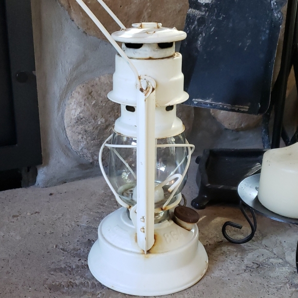 Vintage Meva #864 Kerosene Lantern - Picture 8 of 10